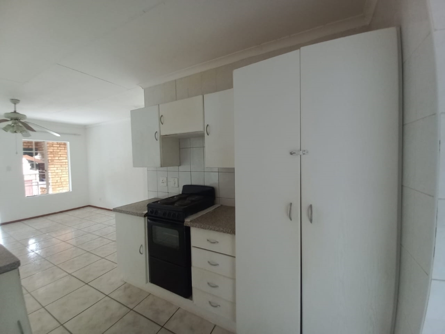 3 Bedroom Property for Sale in Safari Gardens North West